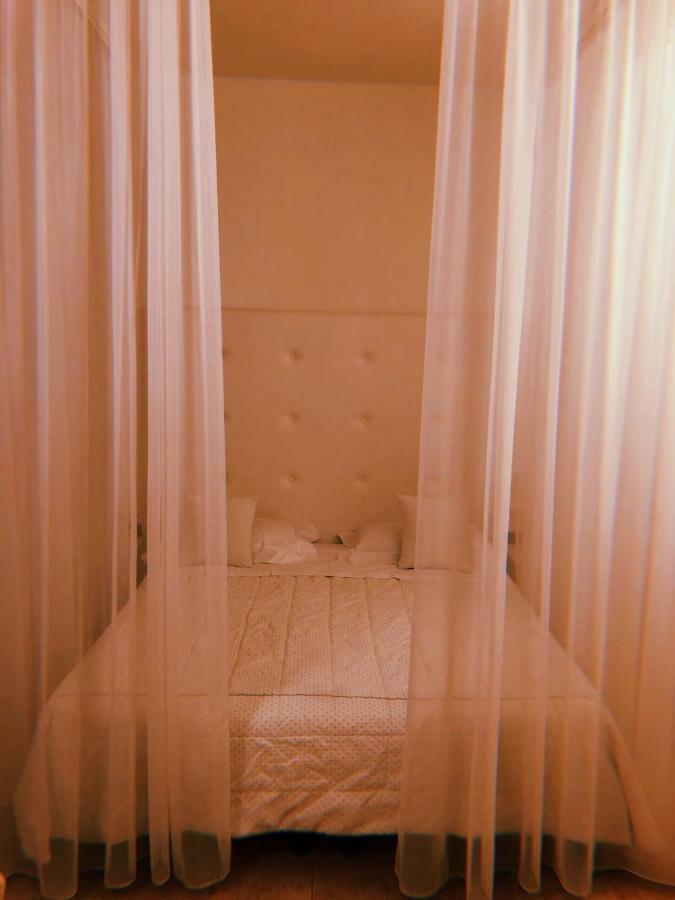 Hotel Europa Pallazzolo sullʼOglio Buitenkant foto